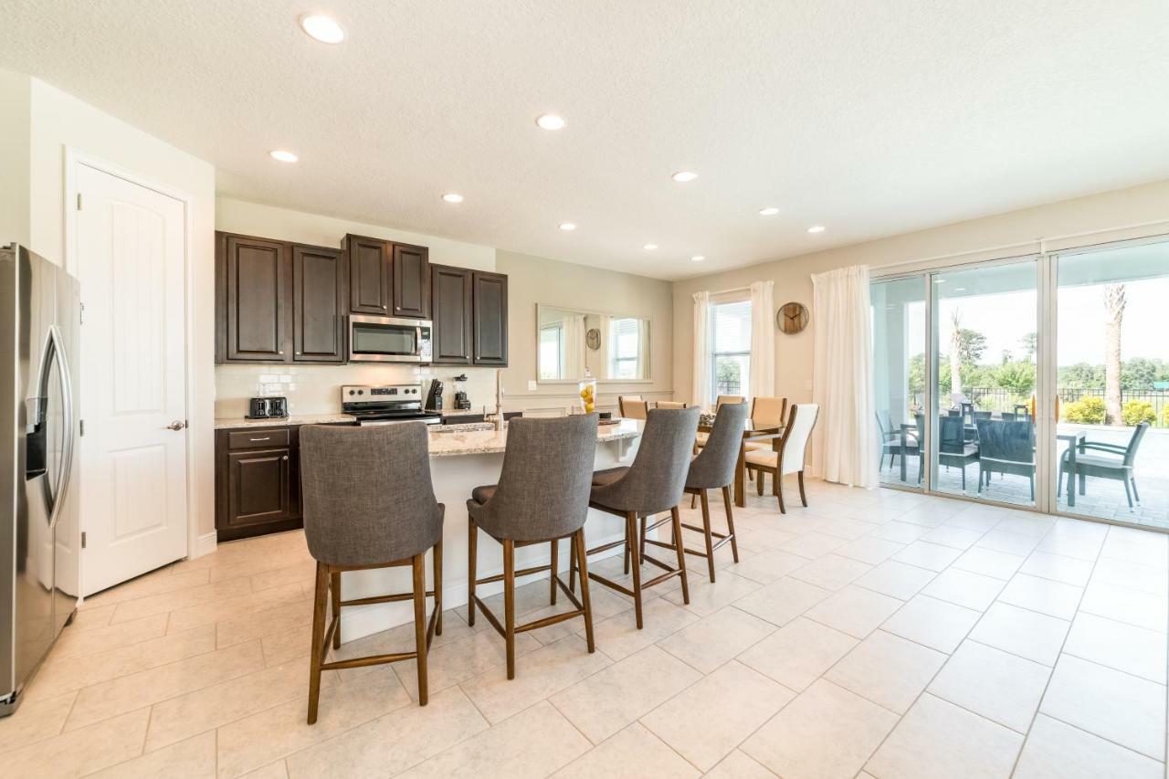 Charming Home By Rentyl Near Disney With Private Pool, Game Room & Resort Amenities - 7489M Orlando Exterior photo